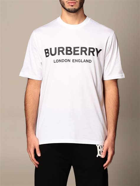 burberry t shirt for mens